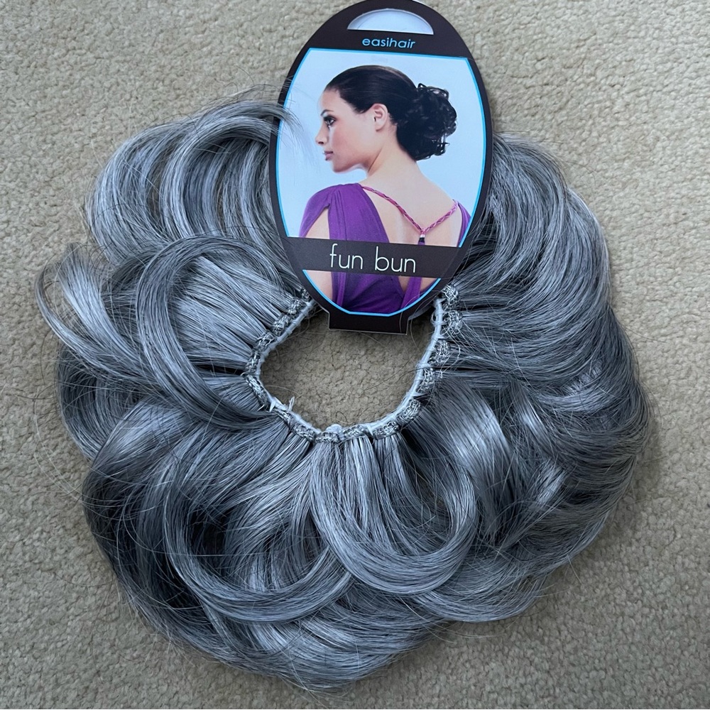 Easihair Fun Bun Color 51 Licorice Twist Gray Ponytail Elastic Wrap